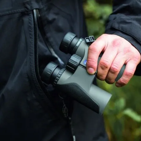 Бинокль Carl Zeiss TERRA ED 10x32, черно-серый фото